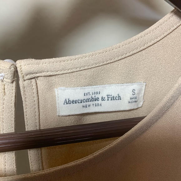 Abercrombie & Fitch Small beige mini dress - Picture 7 of 10